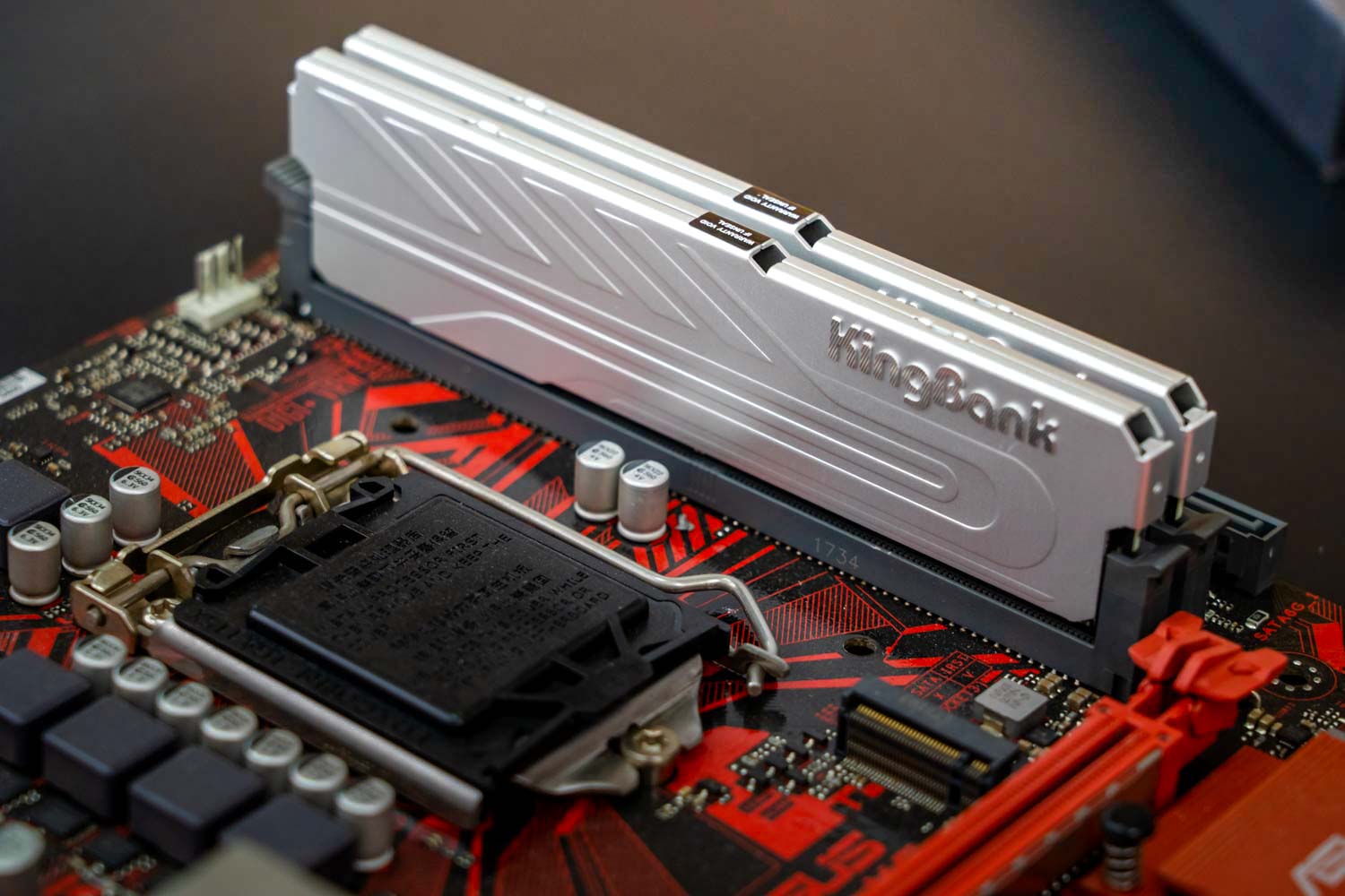 Review: KingBank Silver Heatsink DDR4 3200MHz 16GB DRAM