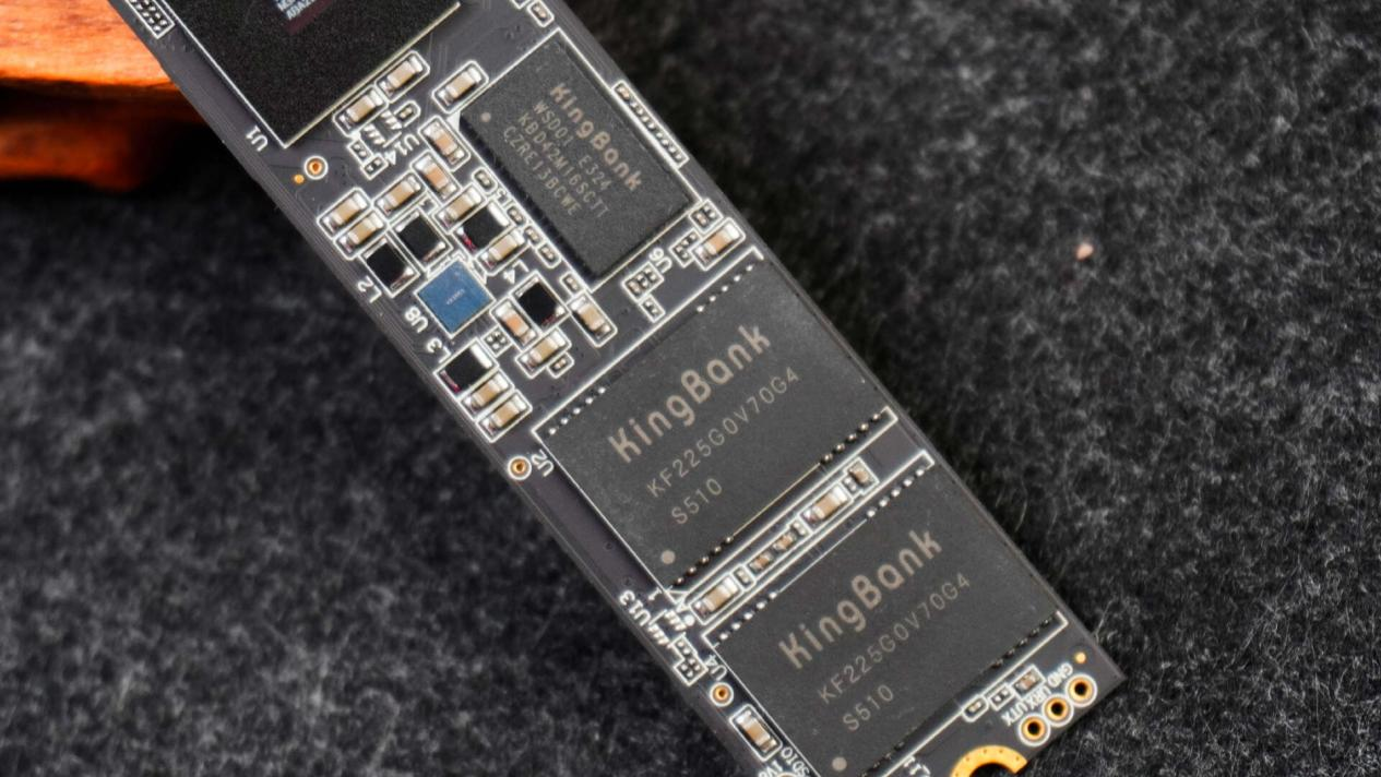 SSD Prices Keep Climbing—How to Choose the Right One? KingBank SoarBlade KP270 Hands-On Test Provides the Answer